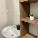 Zborovska 22 A Appartement *