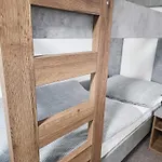 Zborovska 22 A Appartement *