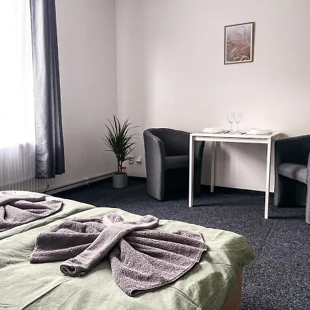 Zborovska 22 A Lägenhet Plzeň